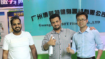 Saudi Arabia Customers Came To China Find Fitness Equipment Factory