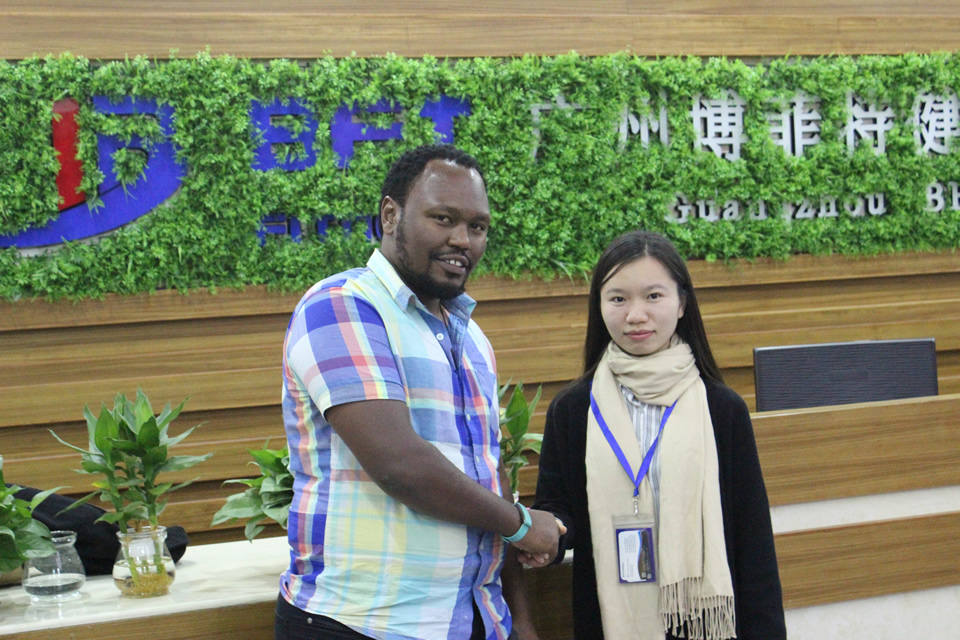 Kenya Customer Came To China To Find Fitness Equipment Factory 