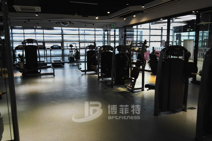 Shenzhen customer's gym.BFT fitness equipment case